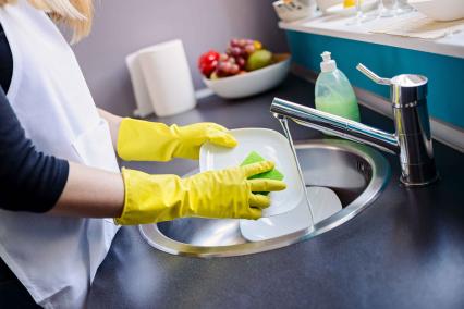 https://www.cleaninginstitute.org/sites/default/files/styles/landing_page_wide/public/2019-03/shutterstock_woman-yellow-protective-rubber-gloves-washing-414078580.jpg?itok=yJ3Ngp0i